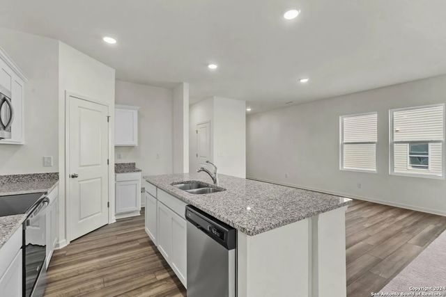 14321 Heartwood Crossing, San Antonio, TX 78252