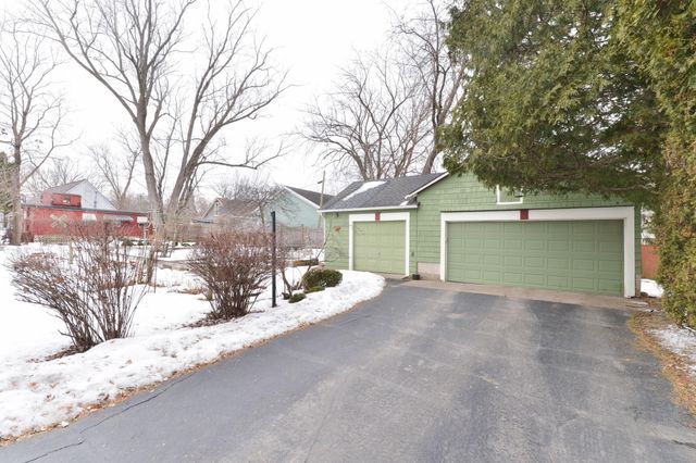 924 5th Avenue S, Stillwater, MN 55082