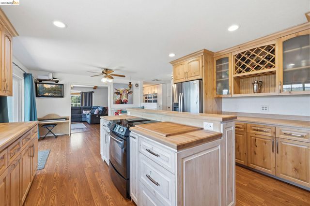 19387 Mira Monte Road, Tuolumne, CA 95379