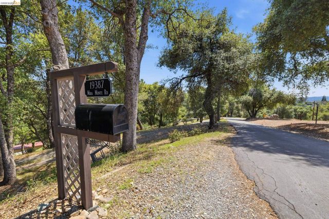 19387 Mira Monte Road, Tuolumne, CA 95379