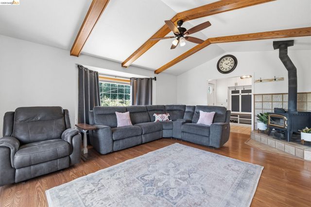 19387 Mira Monte Road, Tuolumne, CA 95379