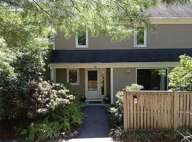 20 Drummer Boy Way 20, Lexington, MA 02420