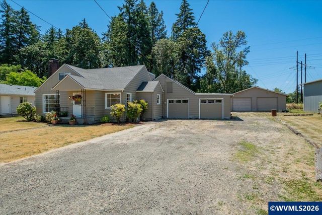 2140 17th Av SW, Albany, OR 97321
