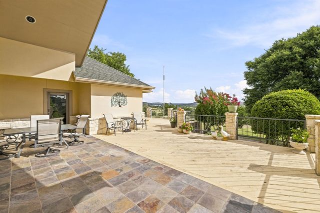 550 Gallup Trail, Kerrville, TX 78028
