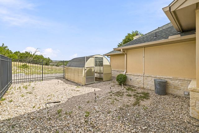 550 Gallup Trail, Kerrville, TX 78028