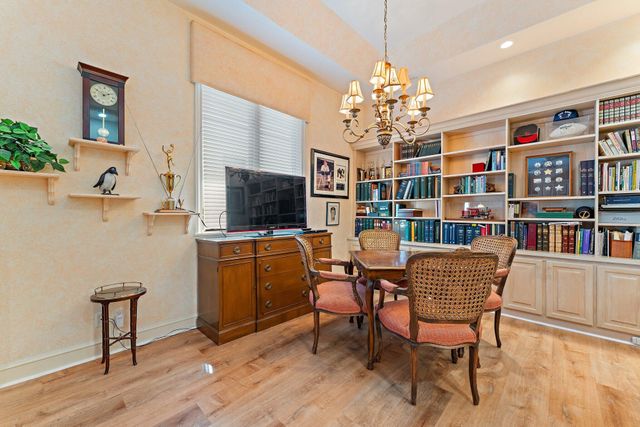 18515 SE Prestwick Lane, Tequesta, FL 33469