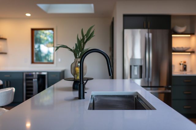 8422 N NORTHVIEW Rd, Spokane, WA 99208