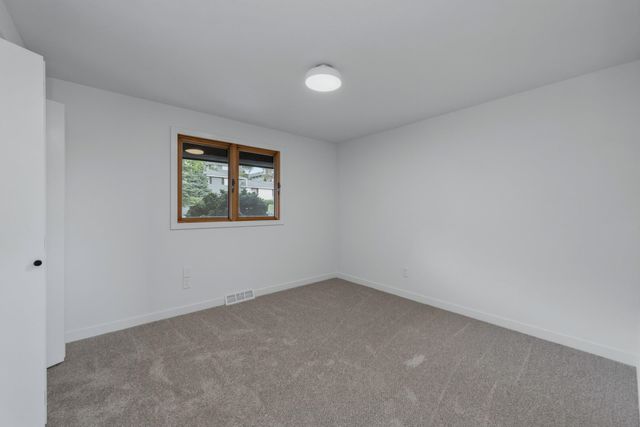 8422 N NORTHVIEW Rd, Spokane, WA 99208
