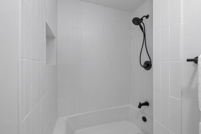 8422 N NORTHVIEW Rd, Spokane, WA 99208