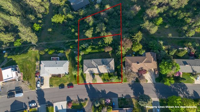 8422 N NORTHVIEW Rd, Spokane, WA 99208