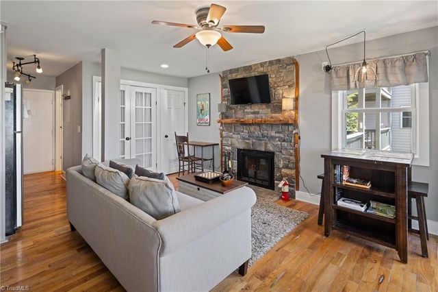 301 Pinnacle Inn Road 4103, Beech Mountain, NC 28604