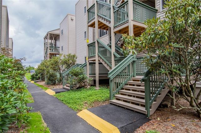 301 Pinnacle Inn Road 4103, Beech Mountain, NC 28604