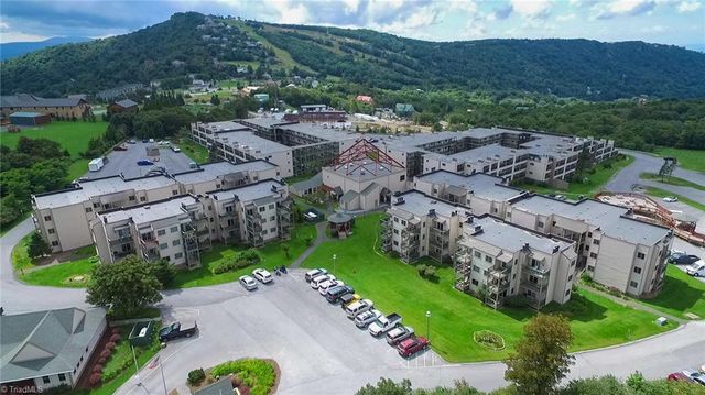 301 Pinnacle Inn Road 4103, Beech Mountain, NC 28604