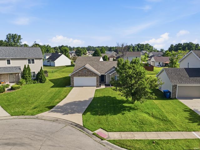 5230 Salt Trail Canyon Pass, Fort Wayne, IN 46808