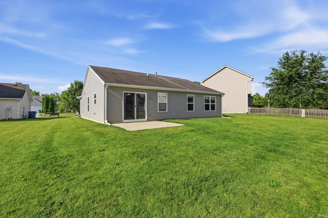 5230 Salt Trail Canyon Pass, Fort Wayne, IN 46808