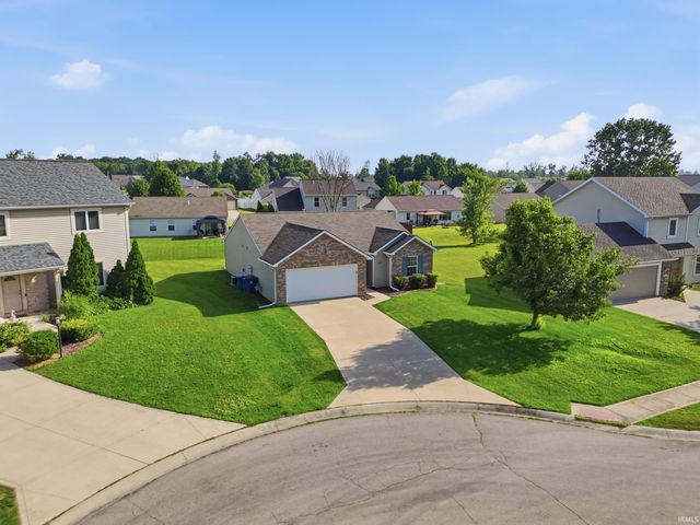 5230 Salt Trail Canyon Pass, Fort Wayne, IN 46808