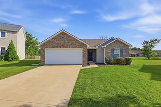 5230 Salt Trail Canyon Pass, Fort Wayne, IN 46808