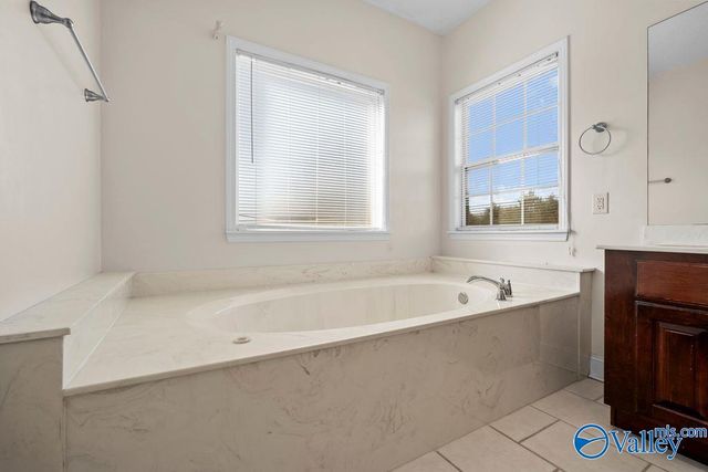 2810 Coates Bend Road, Gadsden, AL 35901