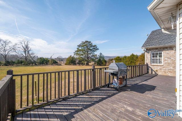 2810 Coates Bend Road, Gadsden, AL 35901