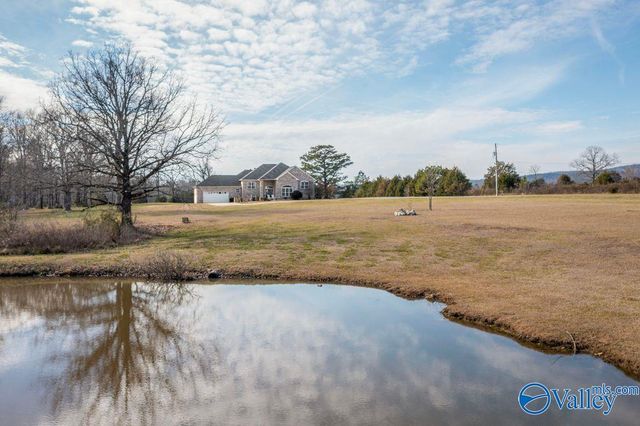 2810 Coates Bend Road, Gadsden, AL 35901