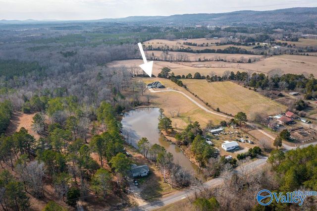 2810 Coates Bend Road, Gadsden, AL 35901