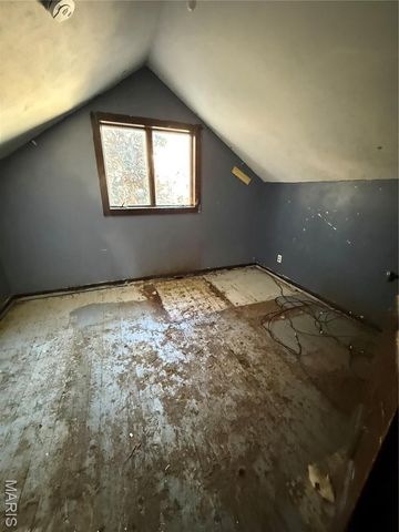 1371 Washington Street, Carlyle, IL 62231