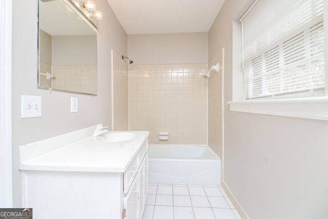 194 Stone Mill Lane NW, Marietta, GA 30064