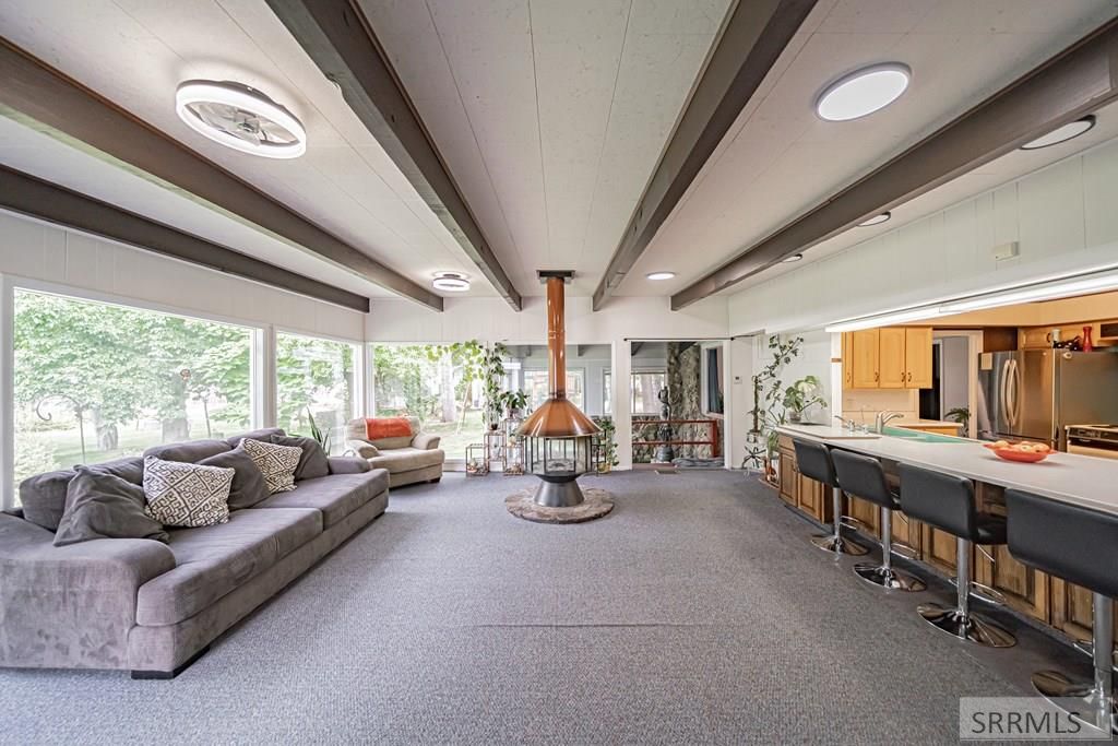 Image 27 of property listing at 269 W Center Street, Shelley, ID 83274