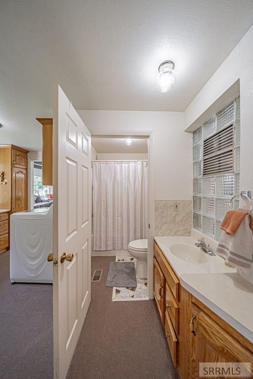 Image 35 of property listing at 269 W Center Street, Shelley, ID 83274