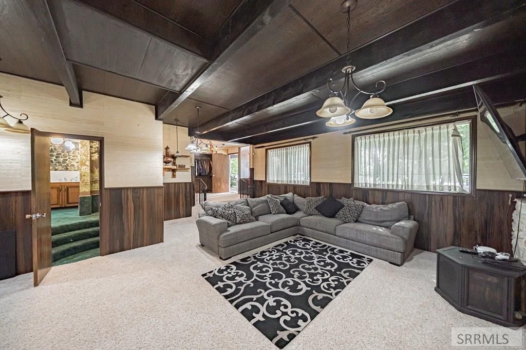 Image 46 of property listing at 269 W Center Street, Shelley, ID 83274