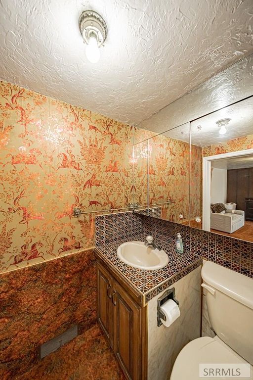 Image 68 of property listing at 269 W Center Street, Shelley, ID 83274