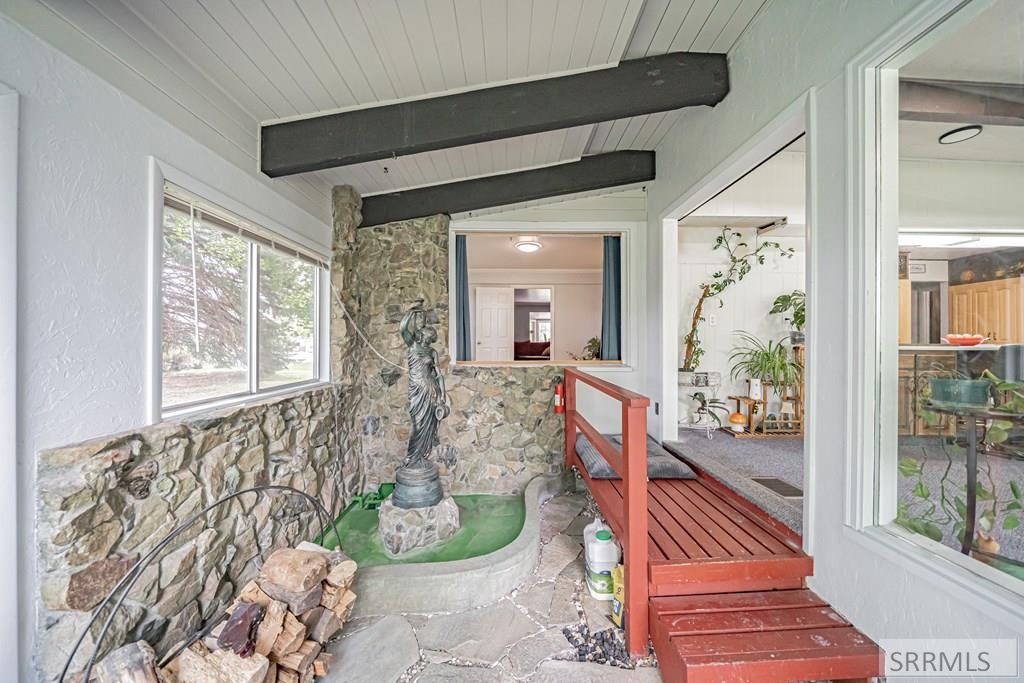 Image 75 of property listing at 269 W Center Street, Shelley, ID 83274