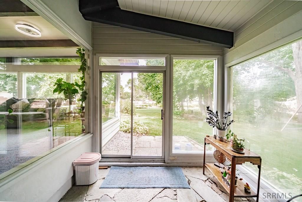 Image 76 of property listing at 269 W Center Street, Shelley, ID 83274