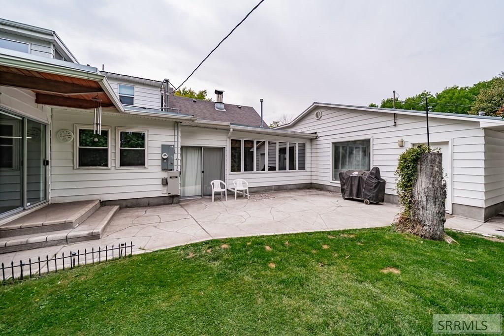 Image 82 of property listing at 269 W Center Street, Shelley, ID 83274