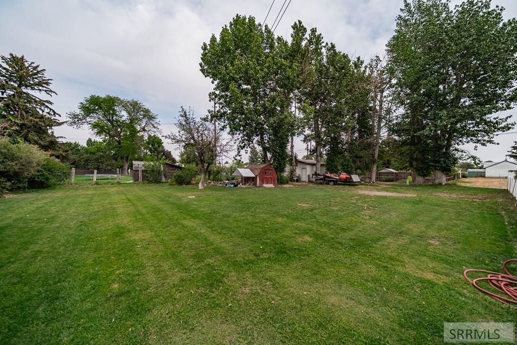 Image 87 of property listing at 269 W Center Street, Shelley, ID 83274