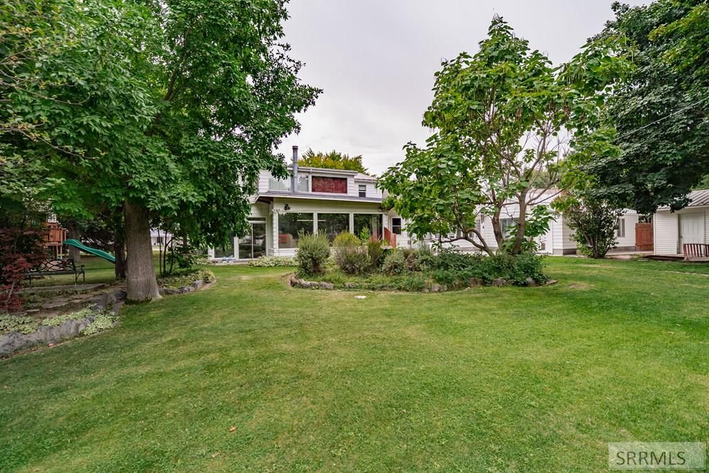 Image 94 of property listing at 269 W Center Street, Shelley, ID 83274