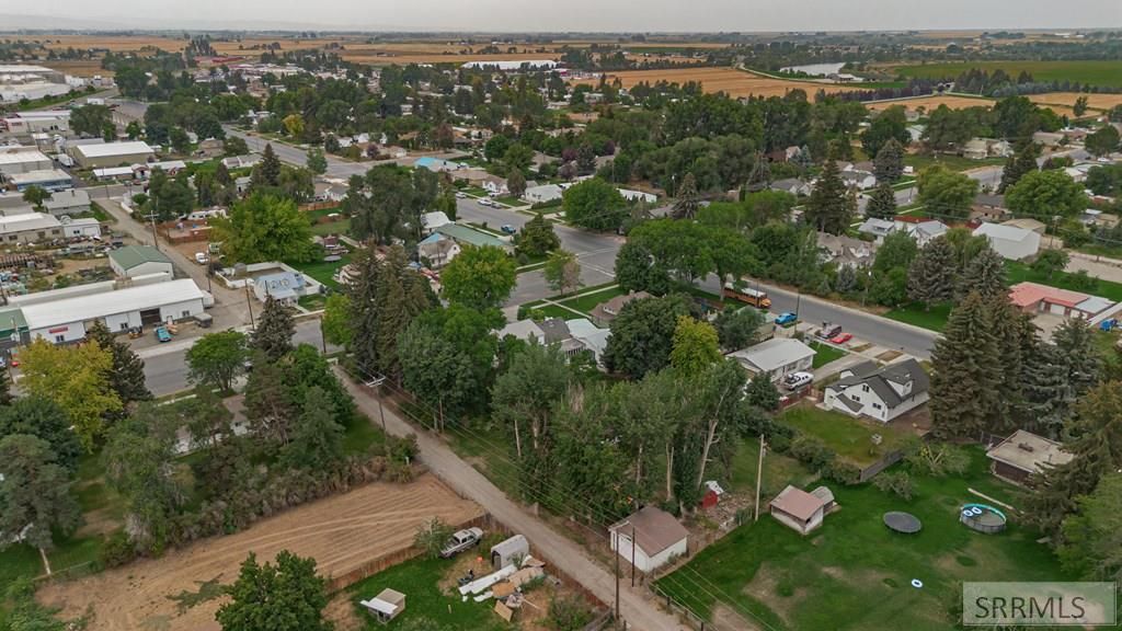 Image 98 of property listing at 269 W Center Street, Shelley, ID 83274