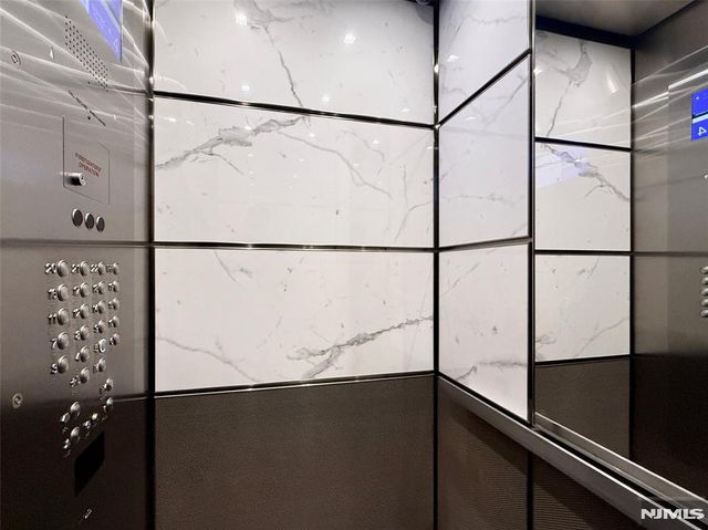 2077 Center Avenue 5E, Fort Lee, NJ 07024