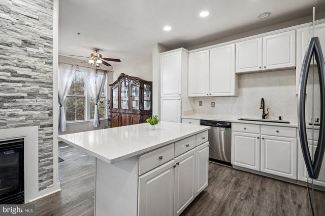 8716 STONEHOUSE DR, Ellicott City, MD 21043