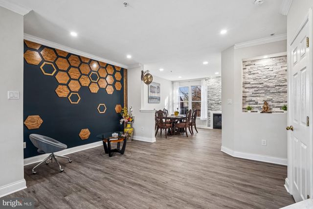 8716 STONEHOUSE DR, Ellicott City, MD 21043