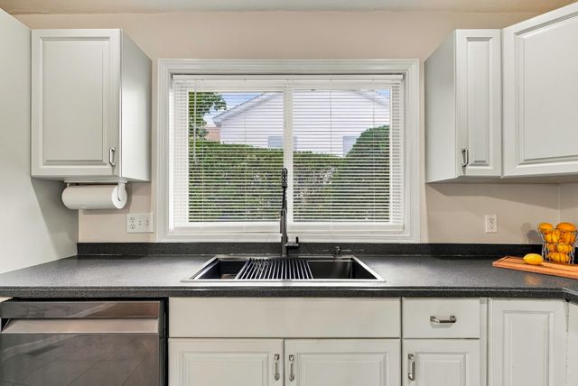 139 Captain Eames Cir 139, Ashland, MA 01721