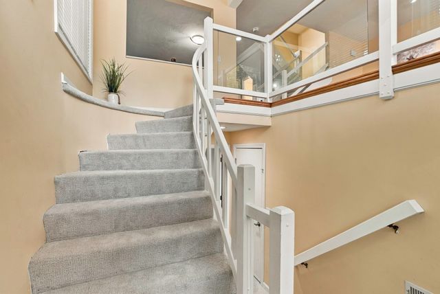 139 Captain Eames Cir 139, Ashland, MA 01721