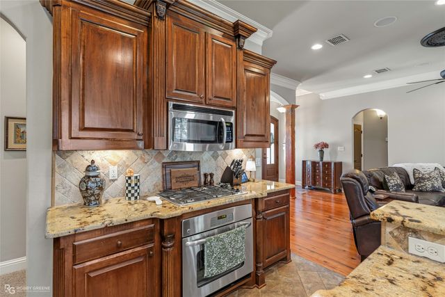 9954 Loveland Court, Shreveport, LA 71106