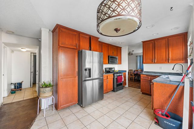 37826 Cardiff Street, Palmdale, CA 93550