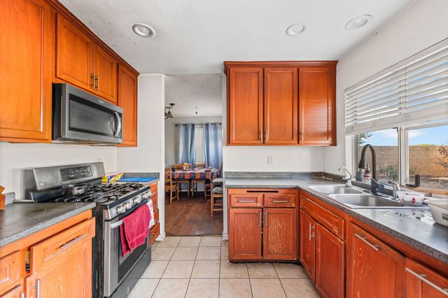 37826 Cardiff Street, Palmdale, CA 93550