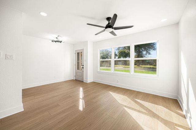 1403 Melody Drive, La Marque, TX 77568