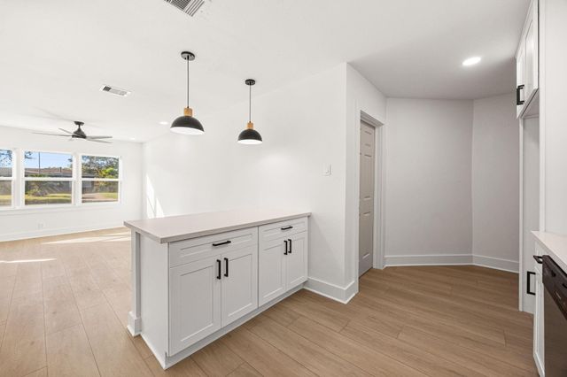 1403 Melody Drive, La Marque, TX 77568