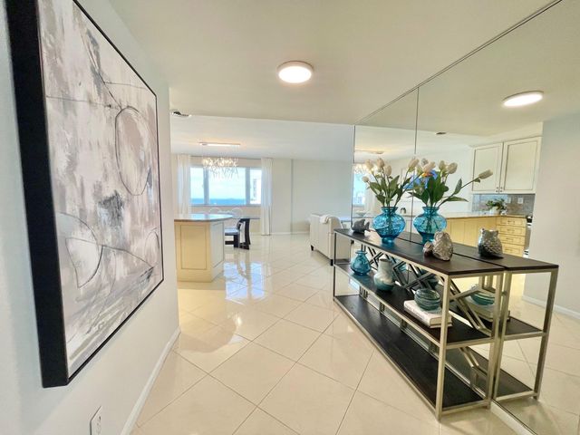 3000 Holiday Drive 1803, Fort Lauderdale, FL 33316
