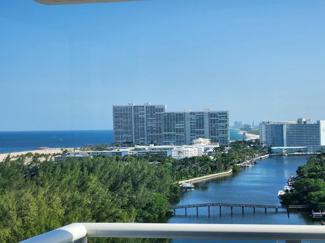 3000 Holiday Drive 1803, Fort Lauderdale, FL 33316