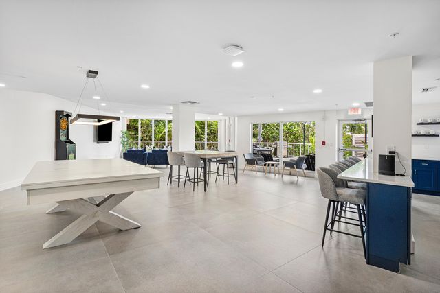 3000 Holiday Drive 1803, Fort Lauderdale, FL 33316